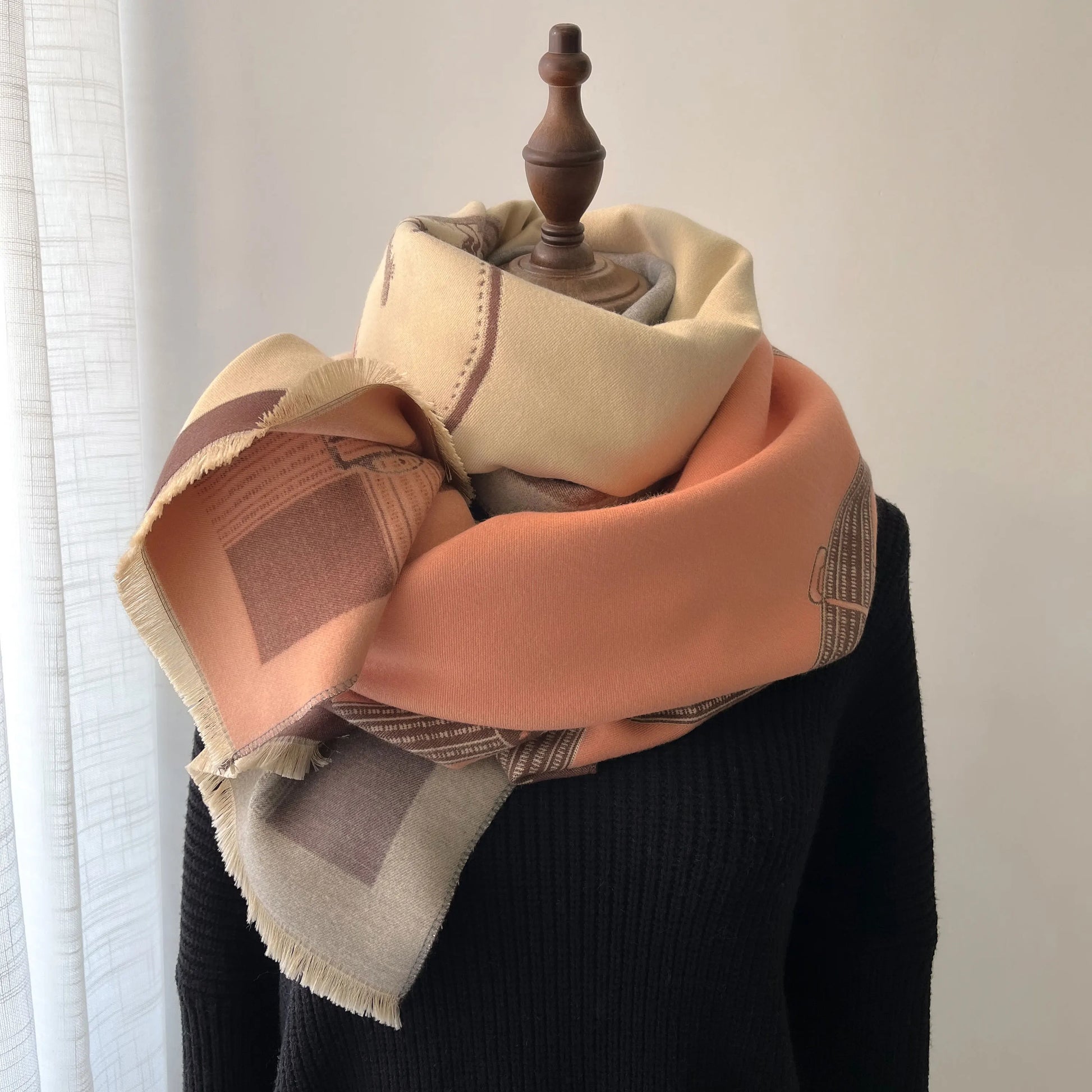 écharpe femme rose pashmina douce et chaude pour l’hiver