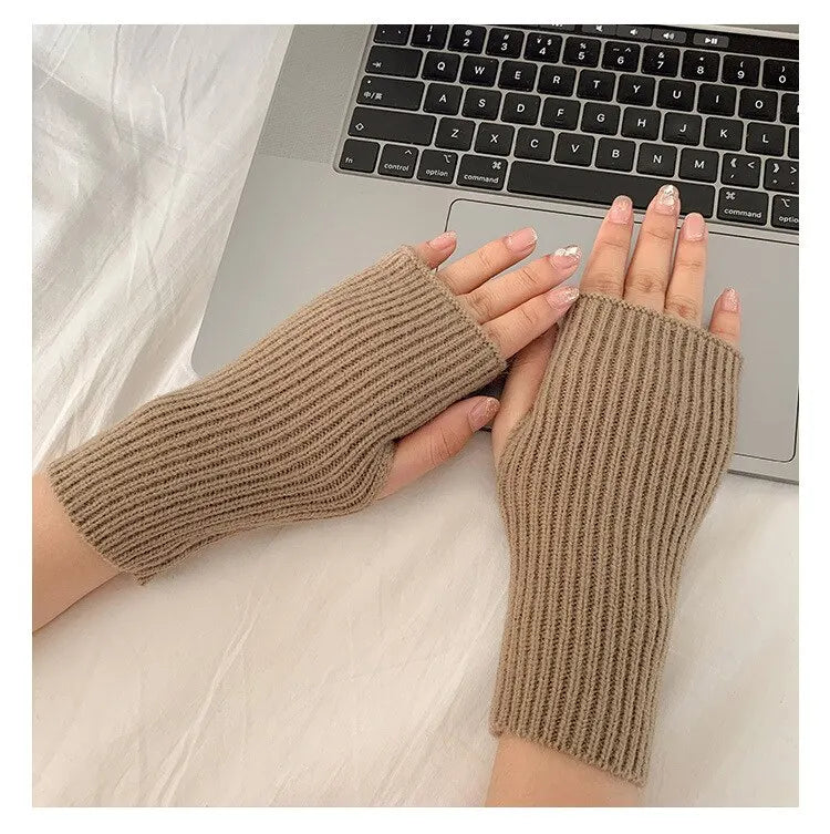 Gants demi-doigt d’hiver pour femme en laine tricotée, couleur neutre, chauds et confortables pour écrire et utiliser un smartphone
